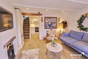 Photo 35- click for photo gallery